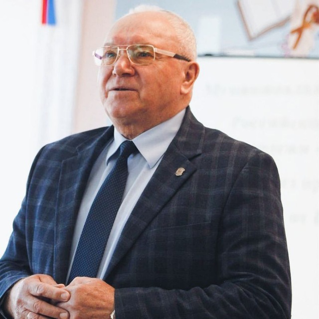 Владимир Шубников