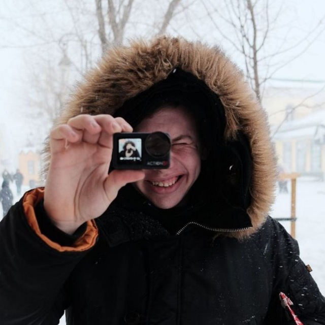 Иван Мельников