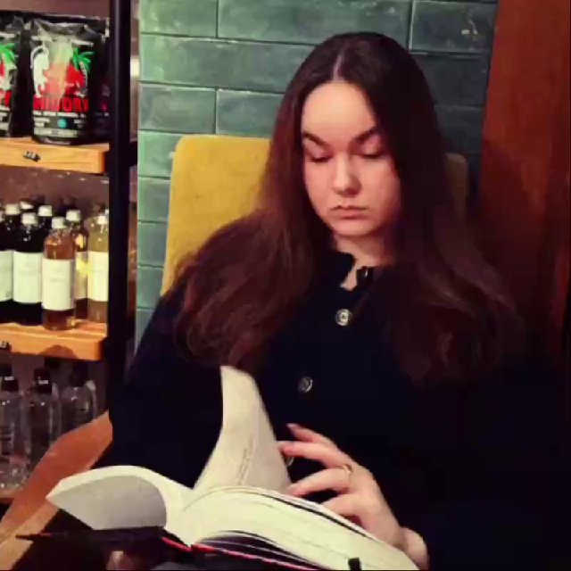 о чём шепчут книги | sassy