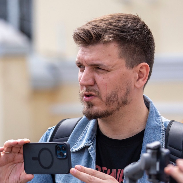 После прочтения съесть
