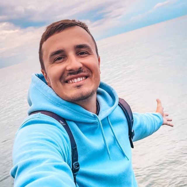 Евгений Верхогляд 