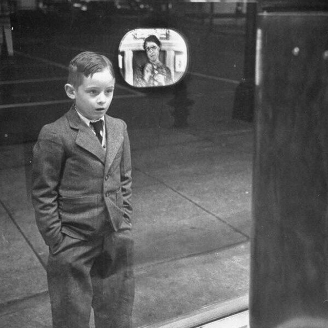 hangout at the gallows