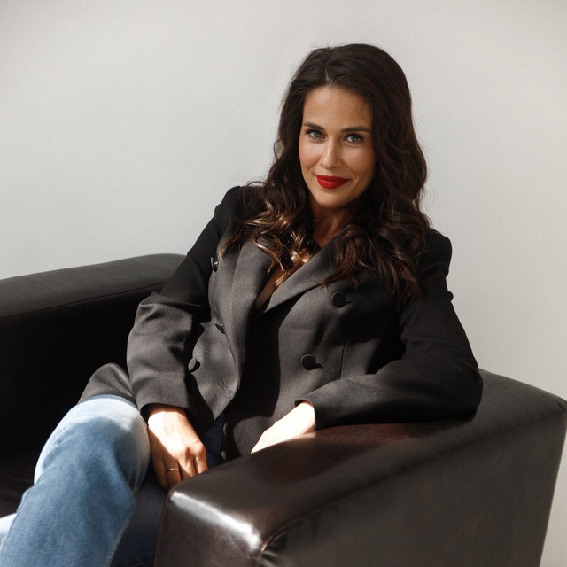 Порнодағы семіз әйелдердің жақыннан түсірілген көріністері