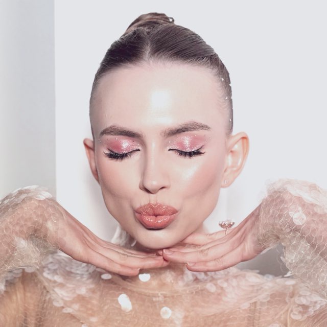 Яна Андреевна Енжаева
