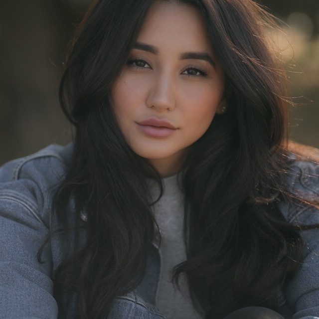 Vaginalar uchun pozalar PD soatlik jinsiy aloqa tasvirlari Ivonne - porno aktrisa.