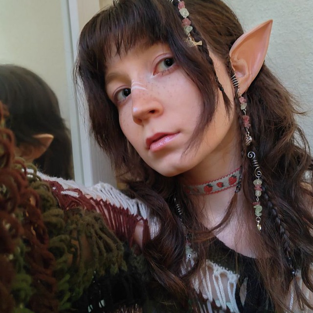 ꒰mewoochi ♡˖꒱ ?