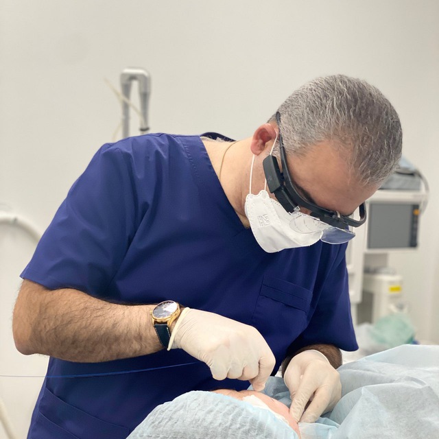 Доктор Киани Али