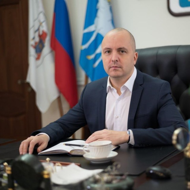 Евгений Маслов