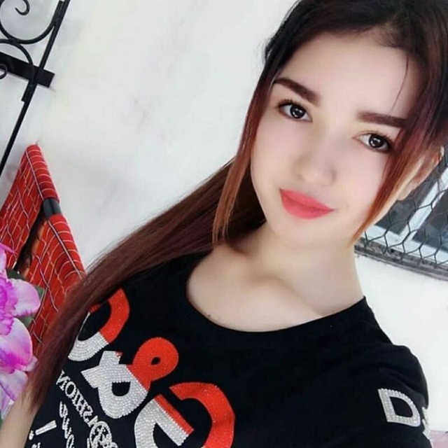 Nastya Kamensky bilan porno Semiz xotin va jinsiy aloqa mashinasi bilan jinsiy aloqa