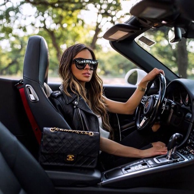 Работа для девушек...