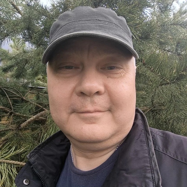 Дмитрий «Добрый день» Крадинов