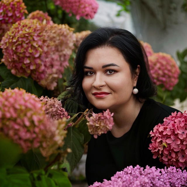 Юлиана Джули Фокс