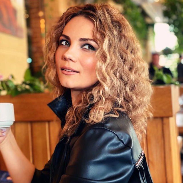 VIKTORIA SAMBURSKAYA (MIZINOVA) ?